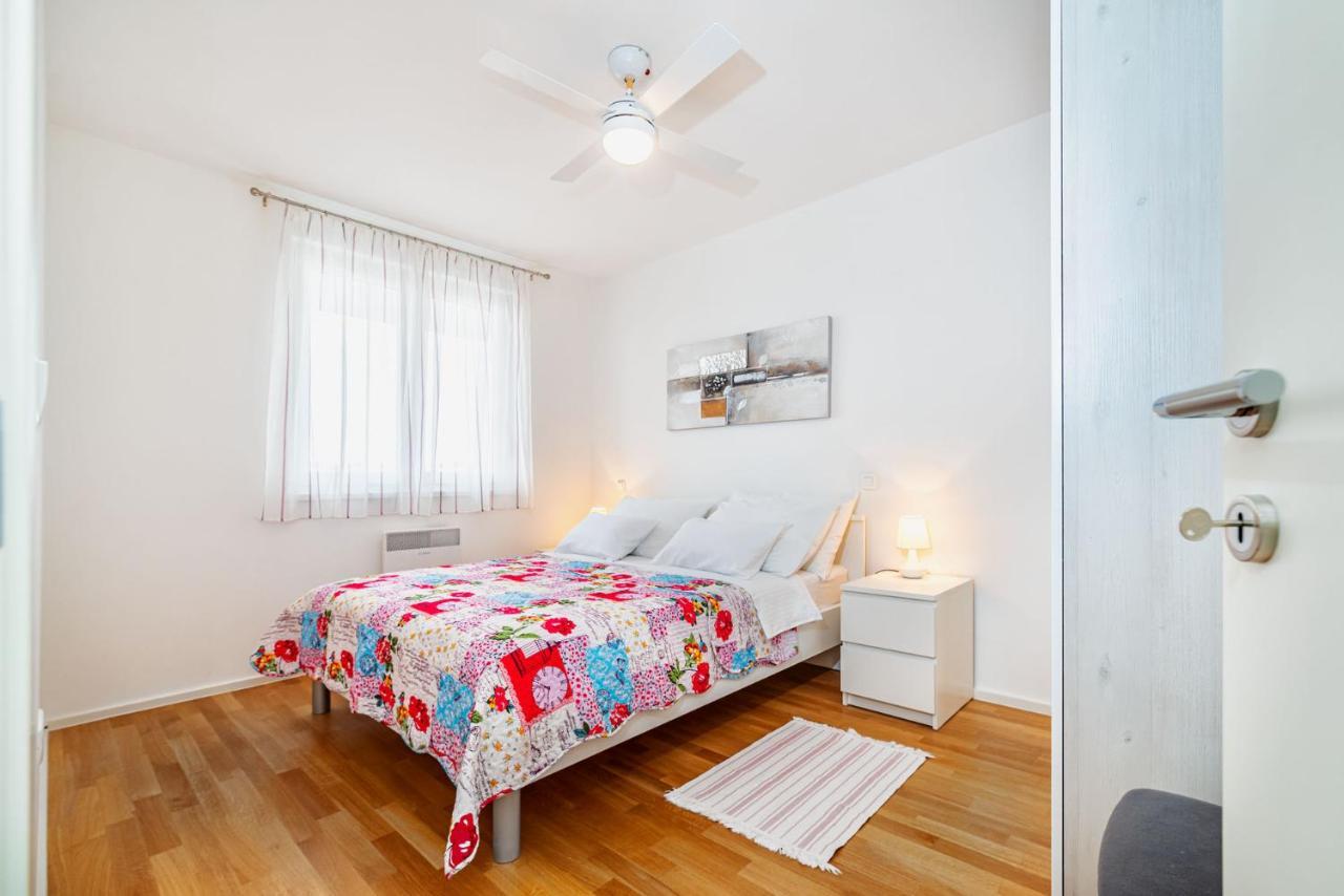 Ap Stella, Center Of Zadar, 2Br, Parking Apartment Ngoại thất bức ảnh