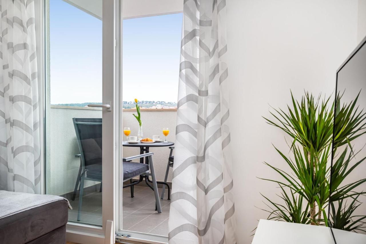 Ap Stella, Center Of Zadar, 2Br, Parking Apartment Ngoại thất bức ảnh